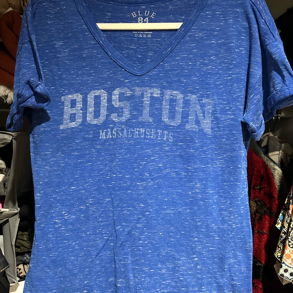 Blue 84 Boston V-Neck Tee in Heathered Blue Super Soft Size Large